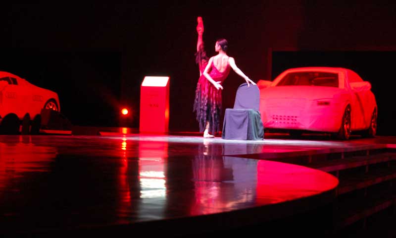 舞台国产香蕉视频行業應以服務謀生存提升利潤空間